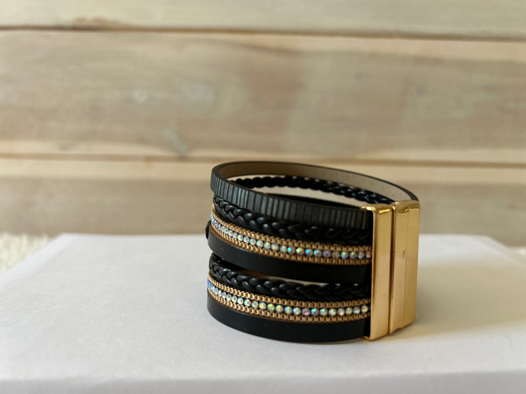 Multilayer Boho Wrap Bracelet with Faux Baroque Pearl